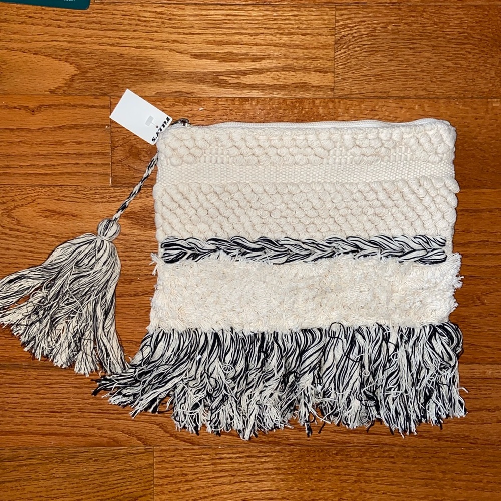 Tassel Zipped Clutch Bag
